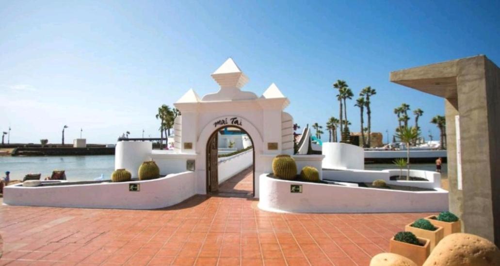 Sand Beach Private Costa Amarilla Costa Teguise Exteriör bild
